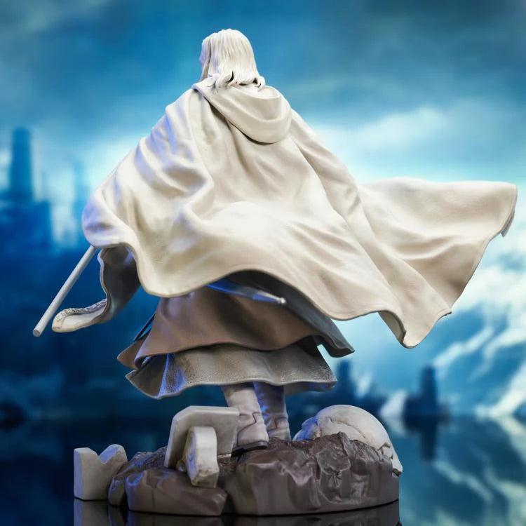 The Lord of the Rings Gandalf the White Deluxe PVC Statue Figure - Diamond Select Toys Gallery Diorama