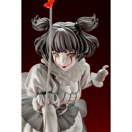 IT Pennywise Bishoujo Statue Monochrome Version