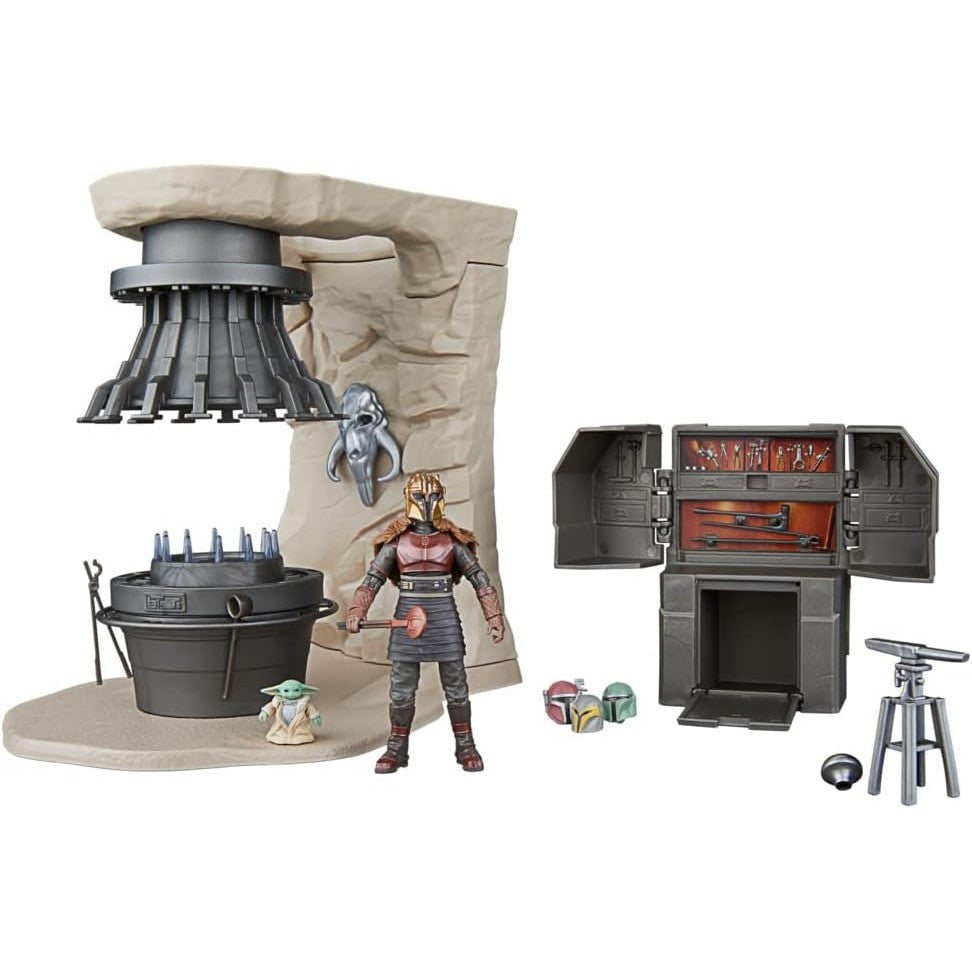Star Wars: The Mandalorian The Armorer's Forge Playset - Hasbro - Star Wars: The Vintage Collection