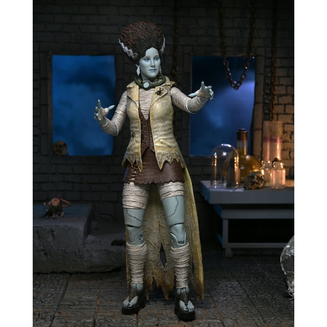 Univeral Monsters x TMNT April as The Bride Figure