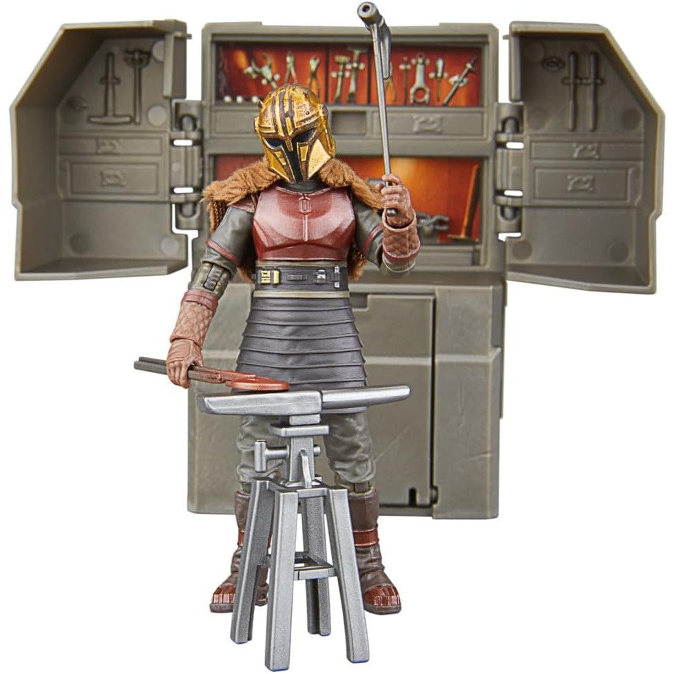 Star Wars: The Mandalorian The Armorer's Forge Playset - Hasbro - Star Wars: The Vintage Collection