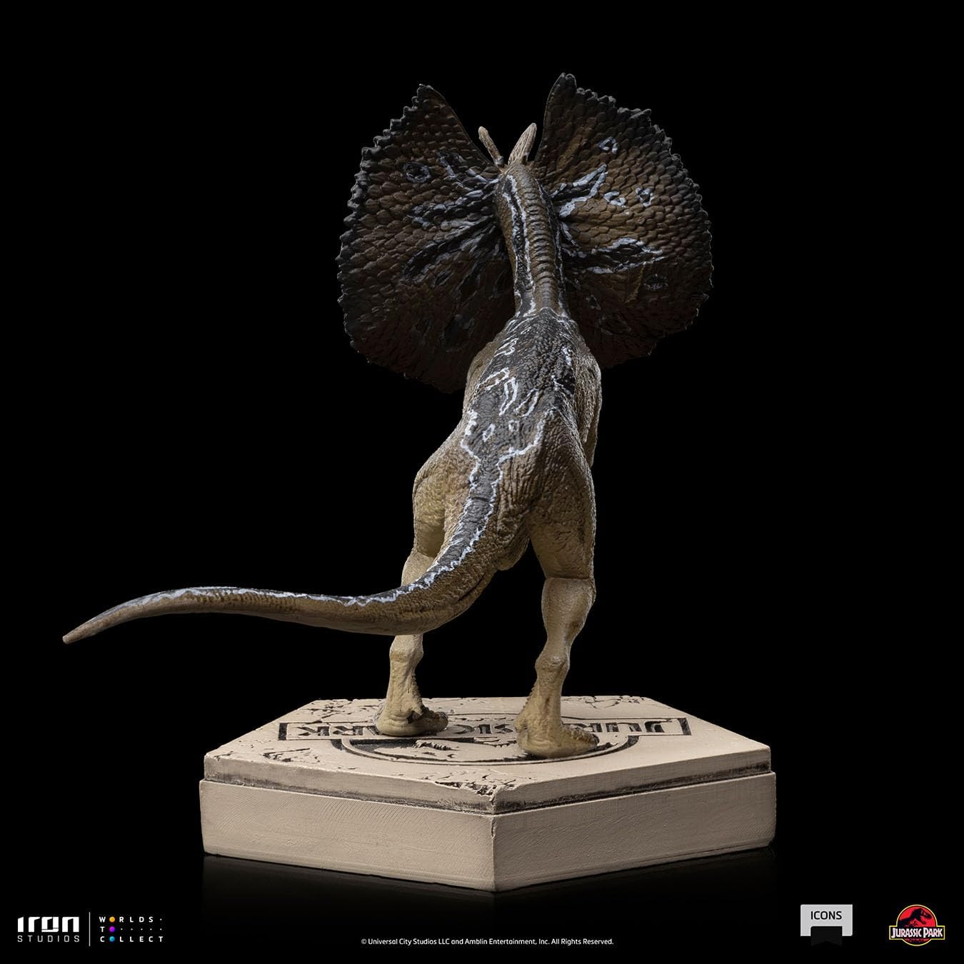 Jurassic Park Icons Dilophosarus Collectible Statue - 3.5" PVC Dinosaur Figure - Iron Studios