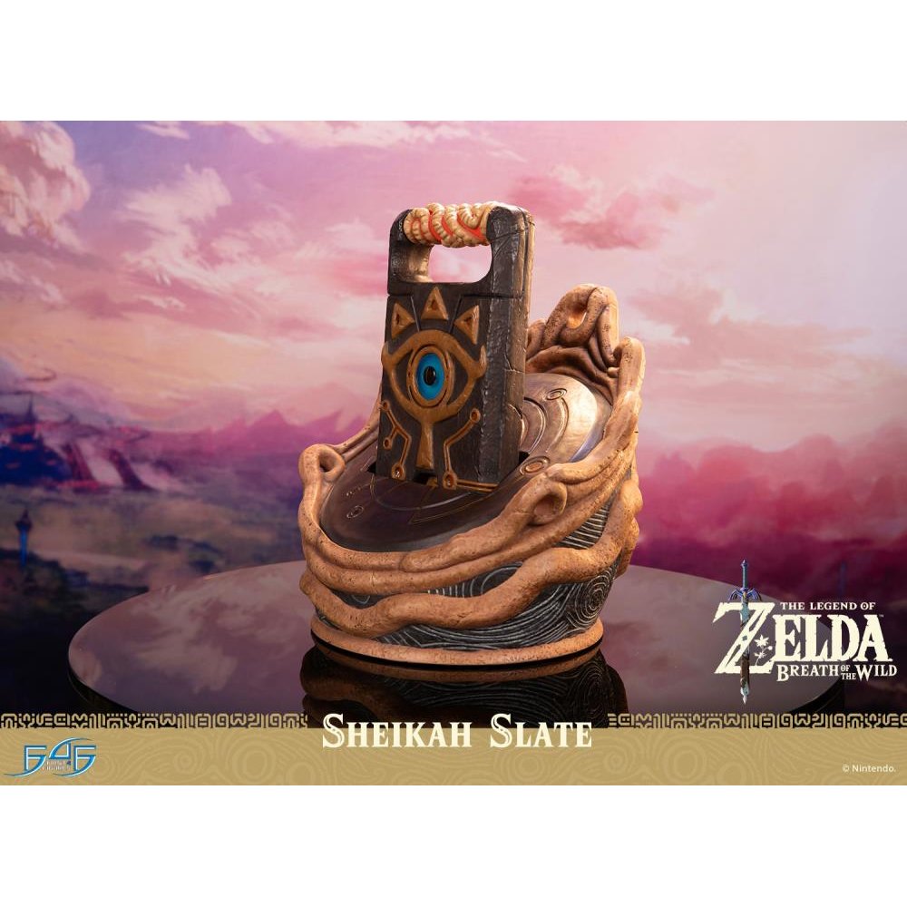 The Legend of Zelda: Breath of the Wild Sheikah Slate Statue - First 4 Figures - Numbered Limited Edition