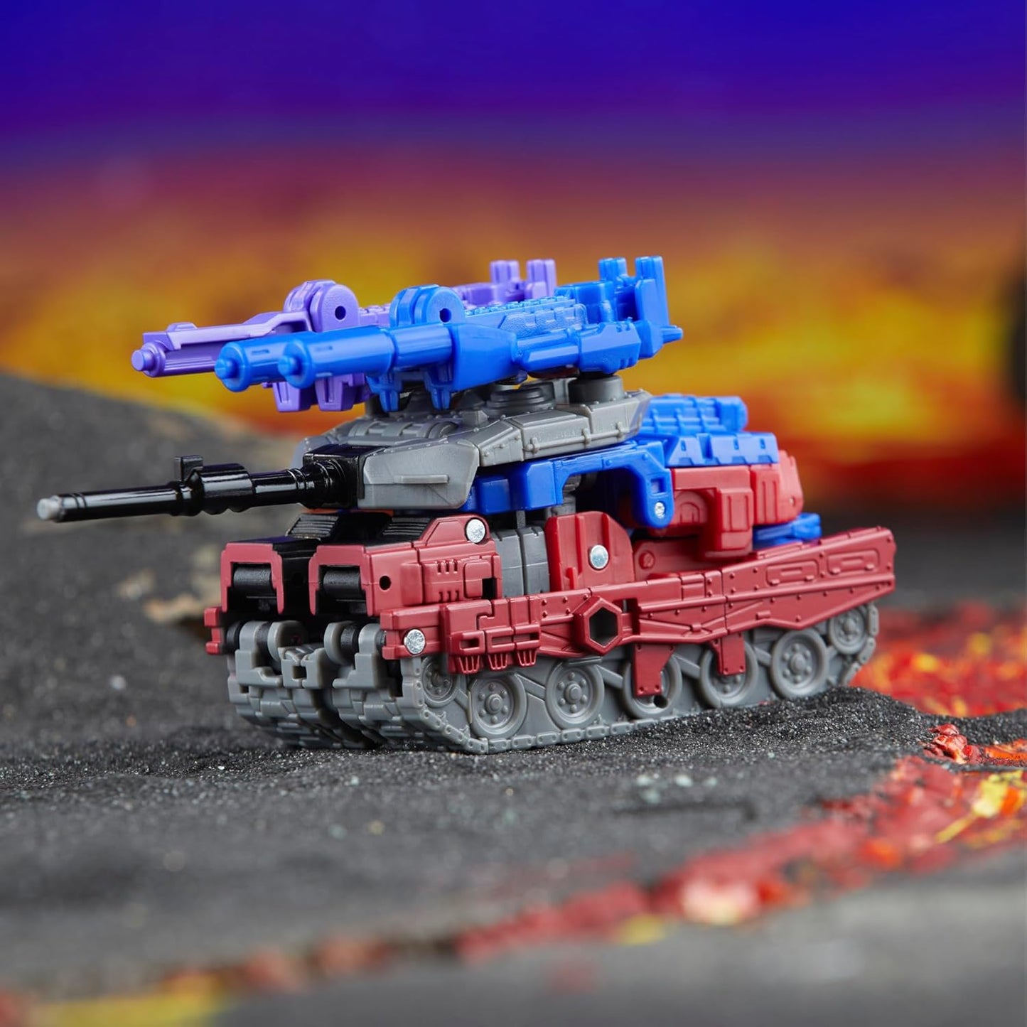 Transformers Deluxe Class G1 Universe Quake Action Figure - Hasbro, Takara Tomy - Legacy United