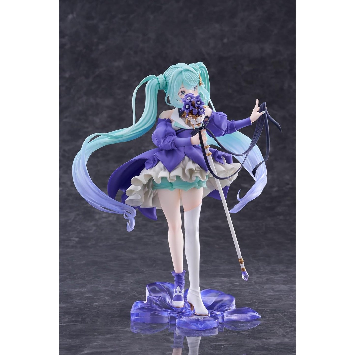 Vocaloid Hatsune Miku Birthday 2024 Ver. Figure - Taito - AMP+