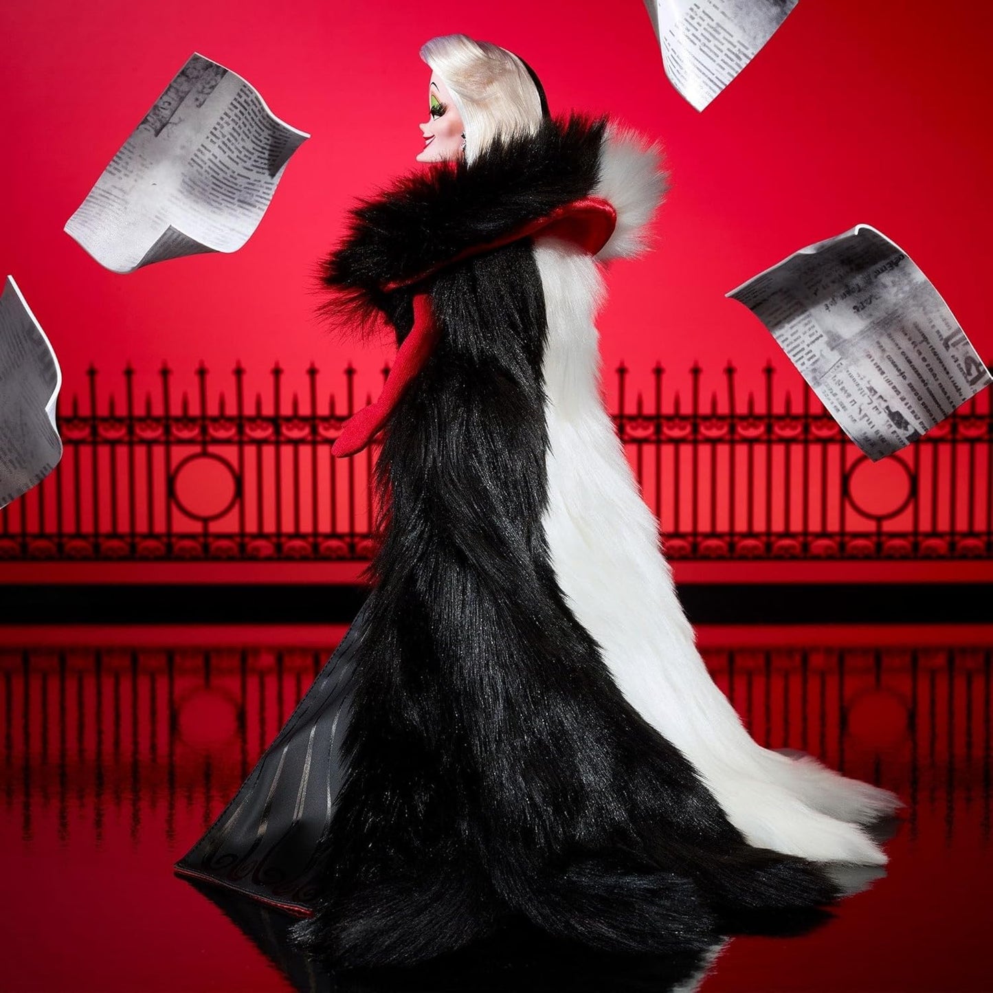 One Hundred and One Dalmatians Cruella De Vil Doll - Mattel Creations - Disney Darkness Descends Series