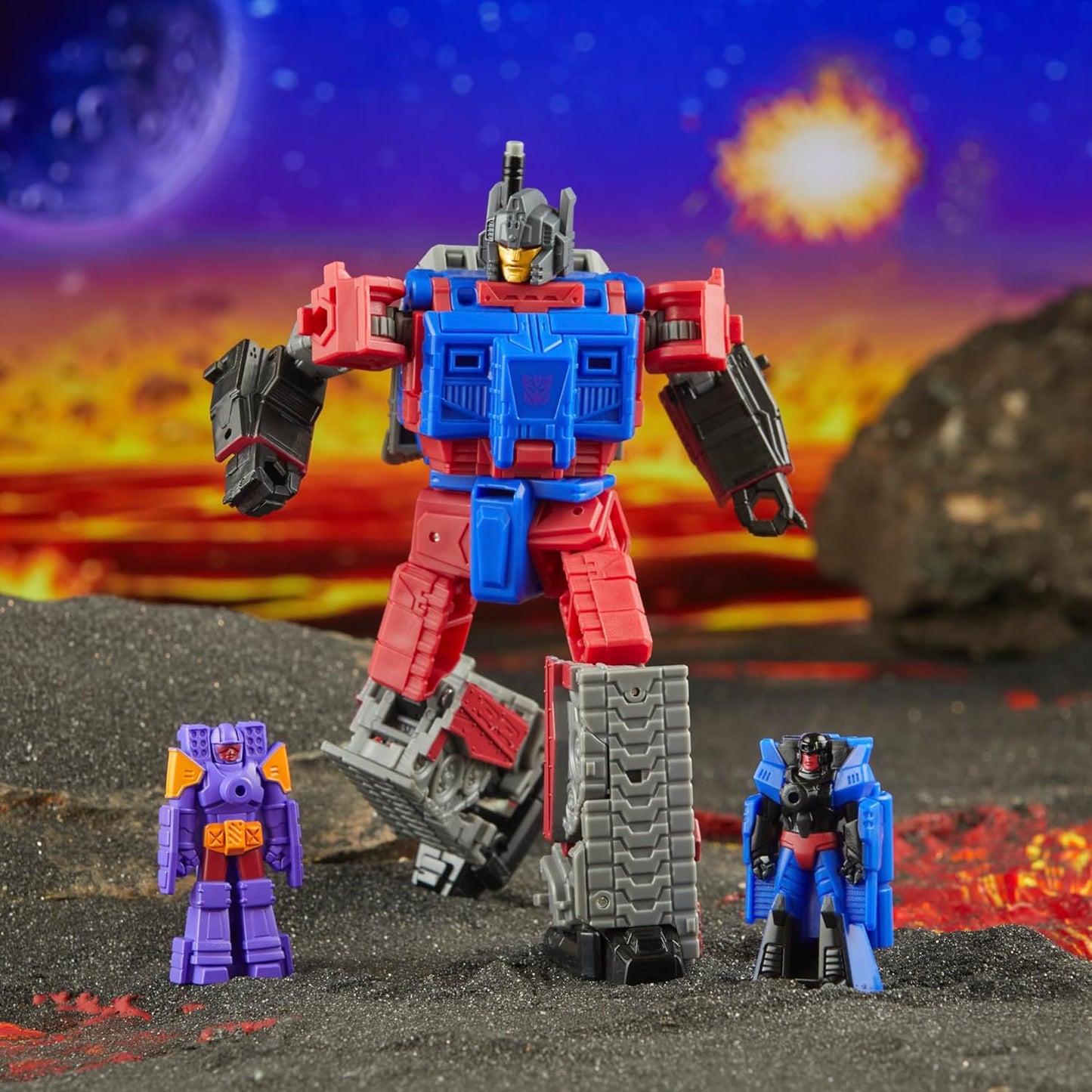 Transformers Deluxe Class G1 Universe Quake Action Figure - Hasbro, Takara Tomy - Legacy United