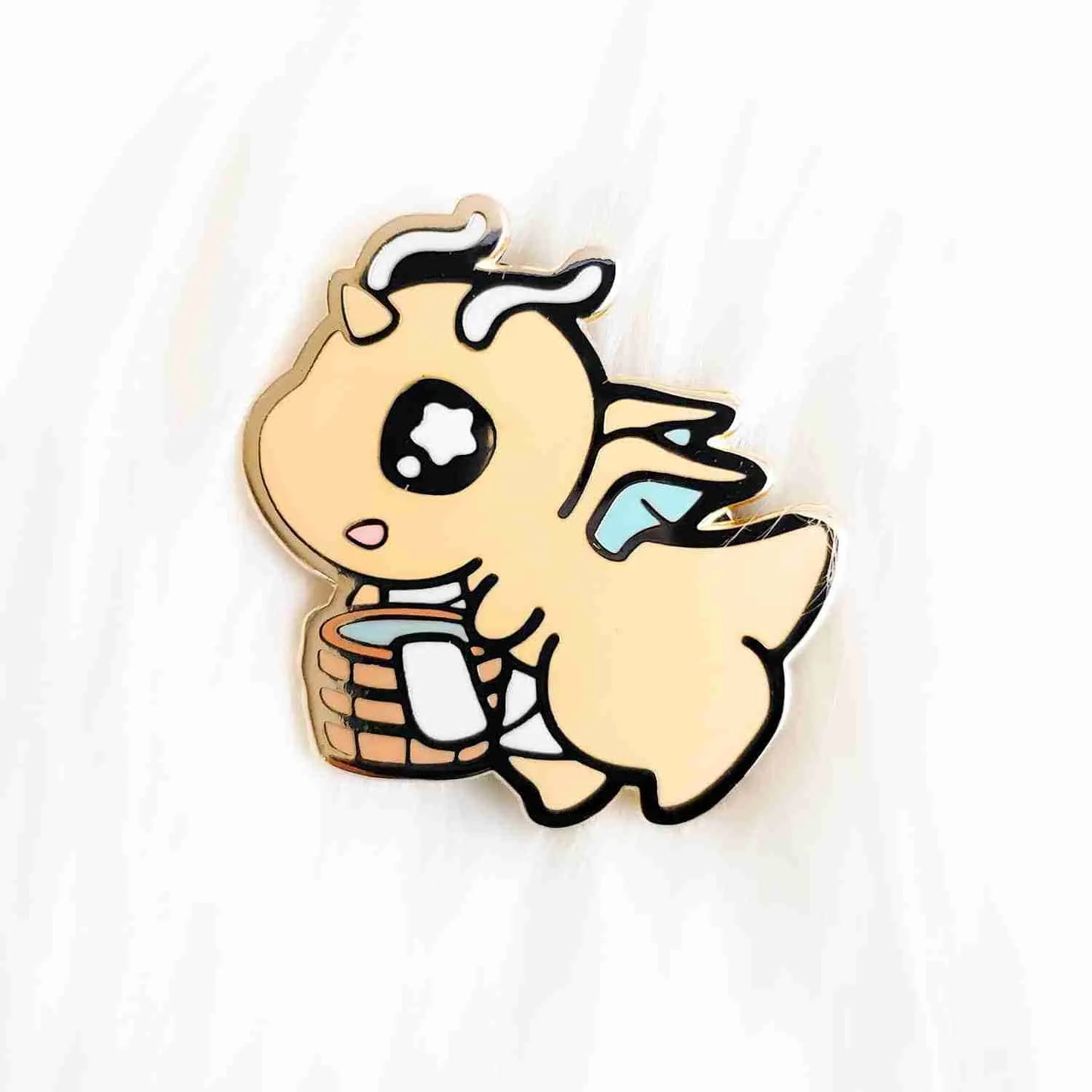 Pokemon Dragonite Enamel Pin - Bonnies Lab - PokeOnsen