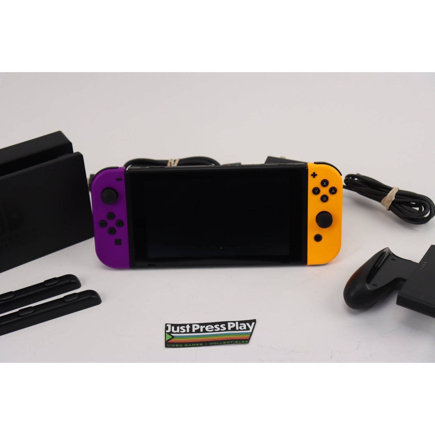 Nintendo Switch Console Bundle: 2019 Model HAC-001 -01 with Joy-Cons - Pre-owned Guarantee!