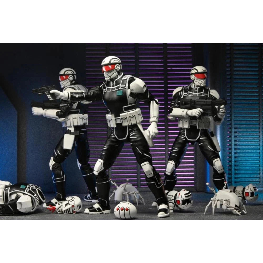 Teenage Mutant Ninja Turtles: The Last Ronin Synja Commando with Mousers - NECA