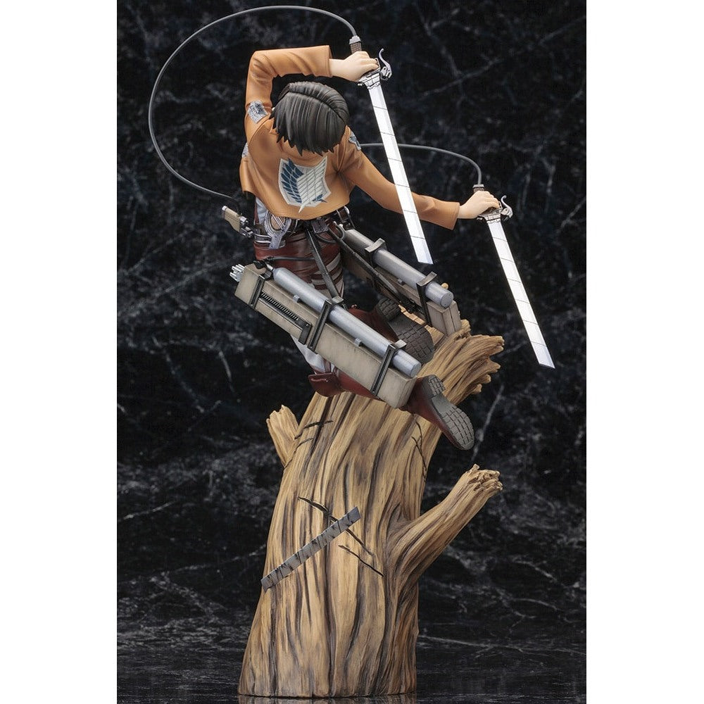 Attack on Titan Levi Renewal ARTFX J Statue