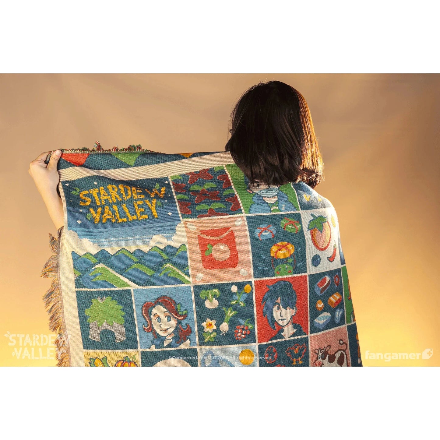 Stardew Valley Farmhouse Patchwork Throw Blanket - Fangamer