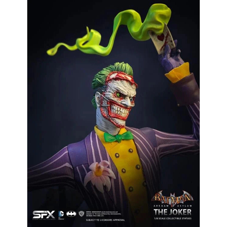 Batman: Arkham Asylum The Joker 1/8 Scale Polystone Statue Figure - Silver Fox Collectibles - Limited Edition of only 500!