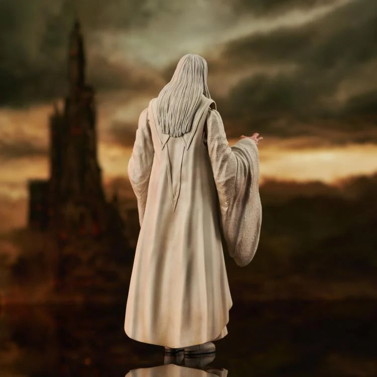 The Lord of The Rings Saruman Deluxe Action Figure - Diamond Select Toys