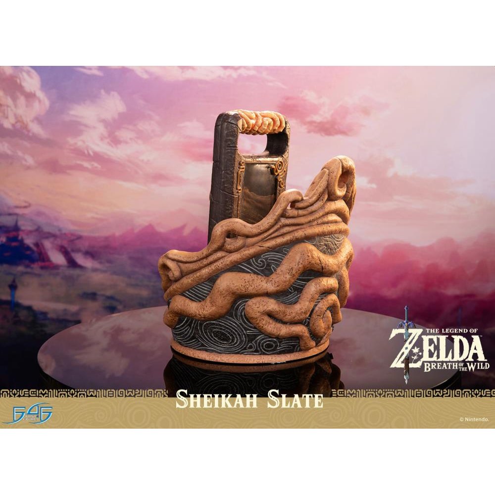 The Legend of Zelda: Breath of the Wild Sheikah Slate Statue - First 4 Figures - Numbered Limited Edition