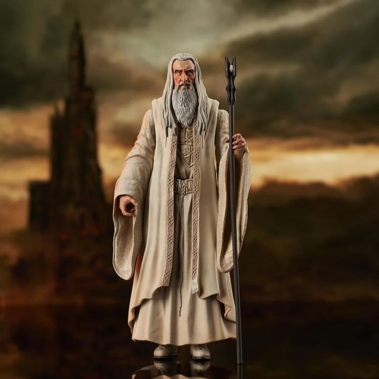 The Lord of The Rings Saruman Deluxe Action Figure - Diamond Select Toys