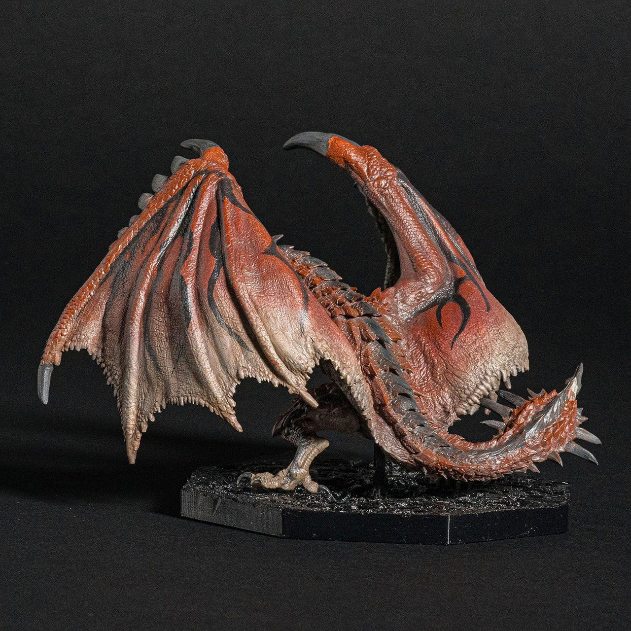 Monster Hunter Fire Wyvern Rathalos Statue Figure - Capcom - CFB: Cube Figure Builder