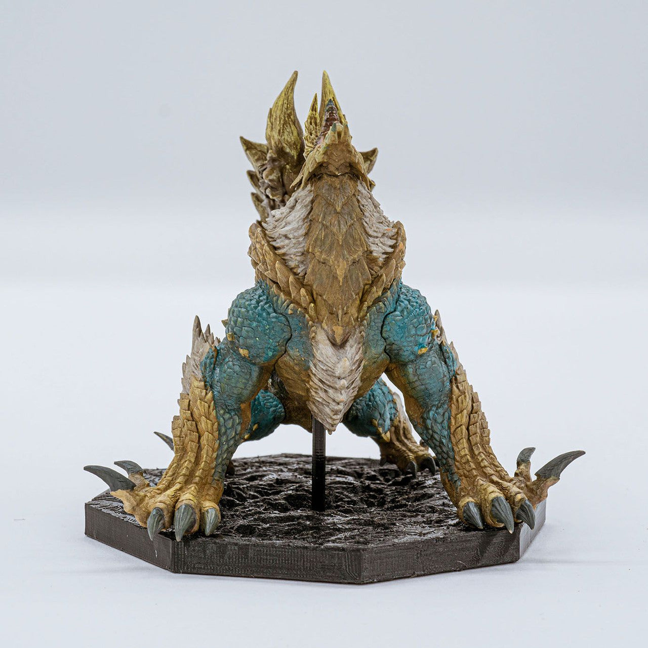 Monster Hunter Thunder Wolf Wyvern Zinogre Statue - Capcom - CFB: Cube Figure Builder