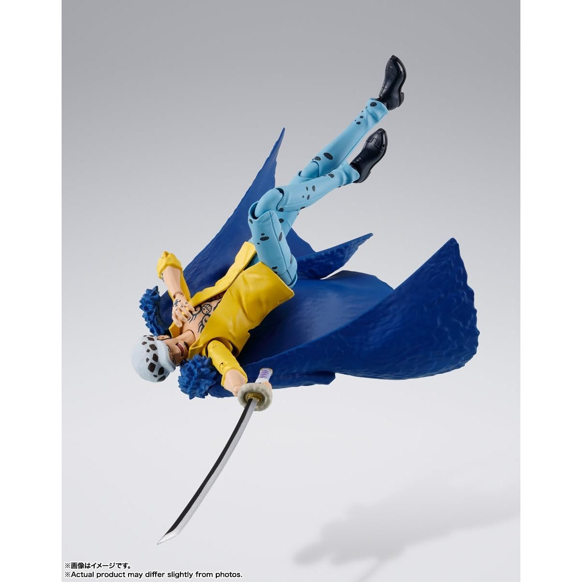 One Piece Trafalgar Law The Raid on Onigashima Action Figure - Bandai Spirits - S.H.Figuarts