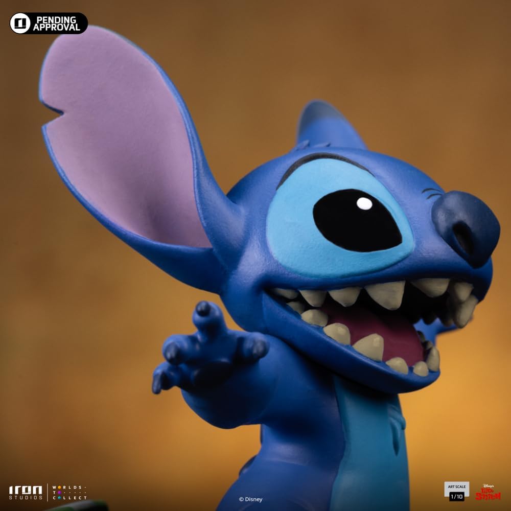 Disney's Lilo & Stitch Stitch Collectible Statue - 1:10 Art Scale Polystone Figurine - Iron Studios