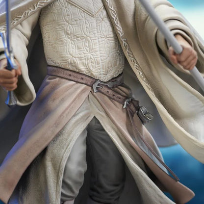 The Lord of the Rings Gandalf the White Deluxe PVC Statue Figure - Diamond Select Toys Gallery Diorama