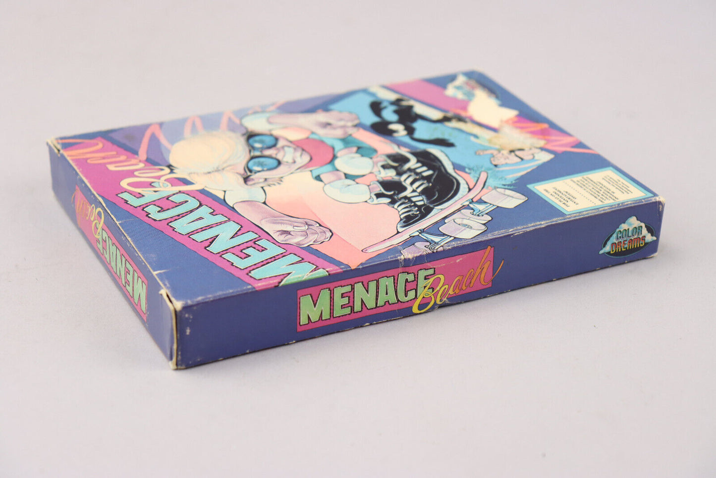 Menace Beach Nintendo NES Unlicensed 1990 Color Dreams CIB w/Manual & Box