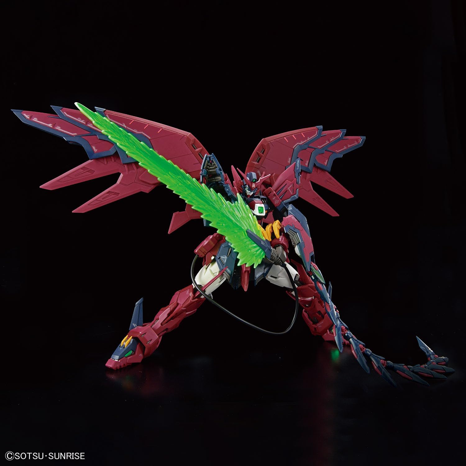 Mobile Suit Gundam Wing Gundam Epyon 1/144 Scale Model Kit - Bandai Spirits - Real Grade RG