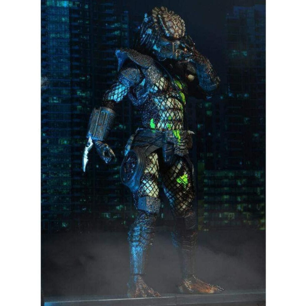 Predator 2 Ultimate Battle Damaged City Hunter Action Figure - NECA