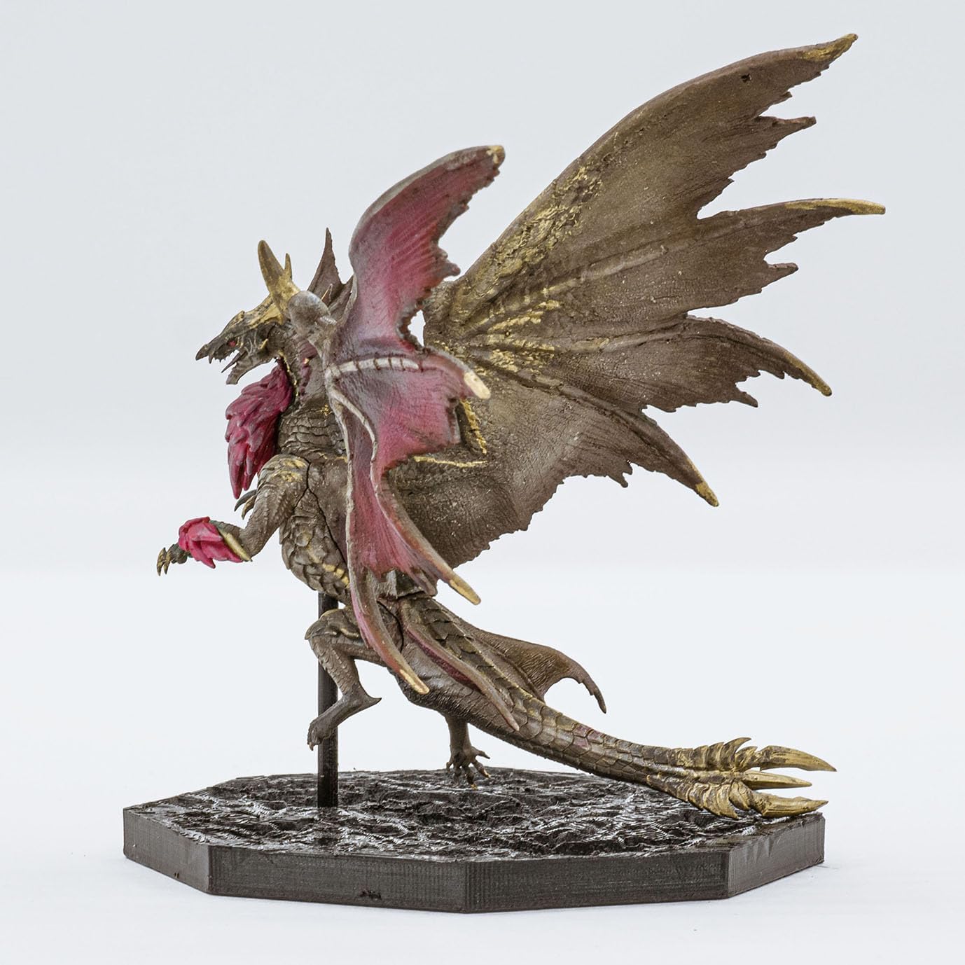 Monster Hunter Malzeno Statue - Capcom - CFB: Cube Figure Builder