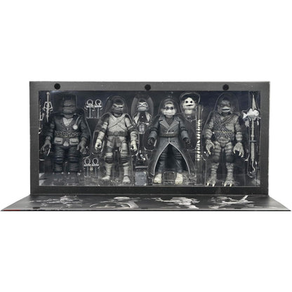 Universal Monsters x Teenage Mutant Ninja Turtles Black & White 7" Action Figure Set - NECA