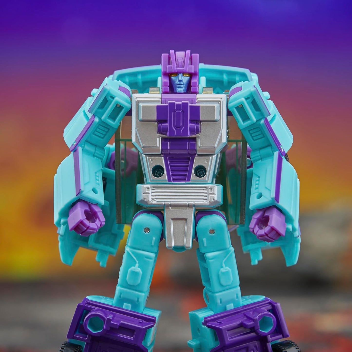 Transformers: Legacy United Deluxe Class G2 Universe Breakdown Action Figure - Takara Tomy, Hasbro