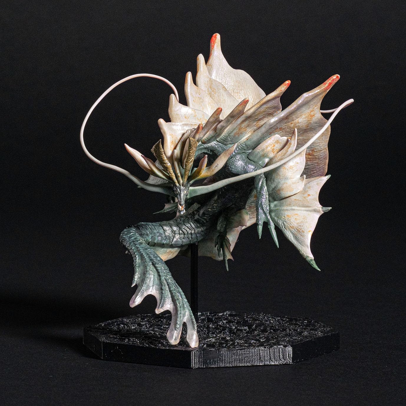 Monster Hunter Amatsu Statue Figure - Capcom - CFB: Cube Figure Builder