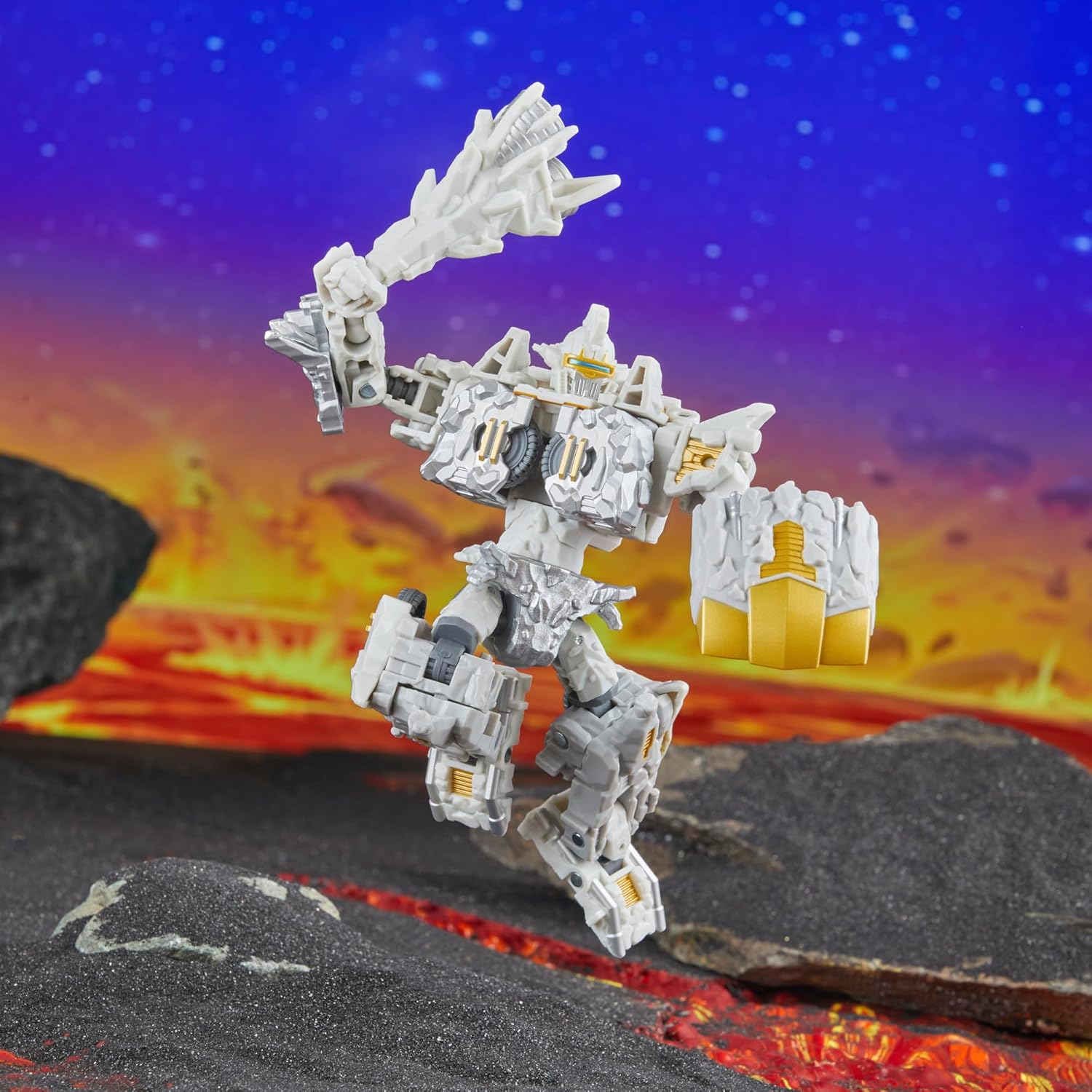 Transformers: Legacy United Deluxe Class Infernac Universe Nucleous Action Figure - Hasbro, Takara Tomy