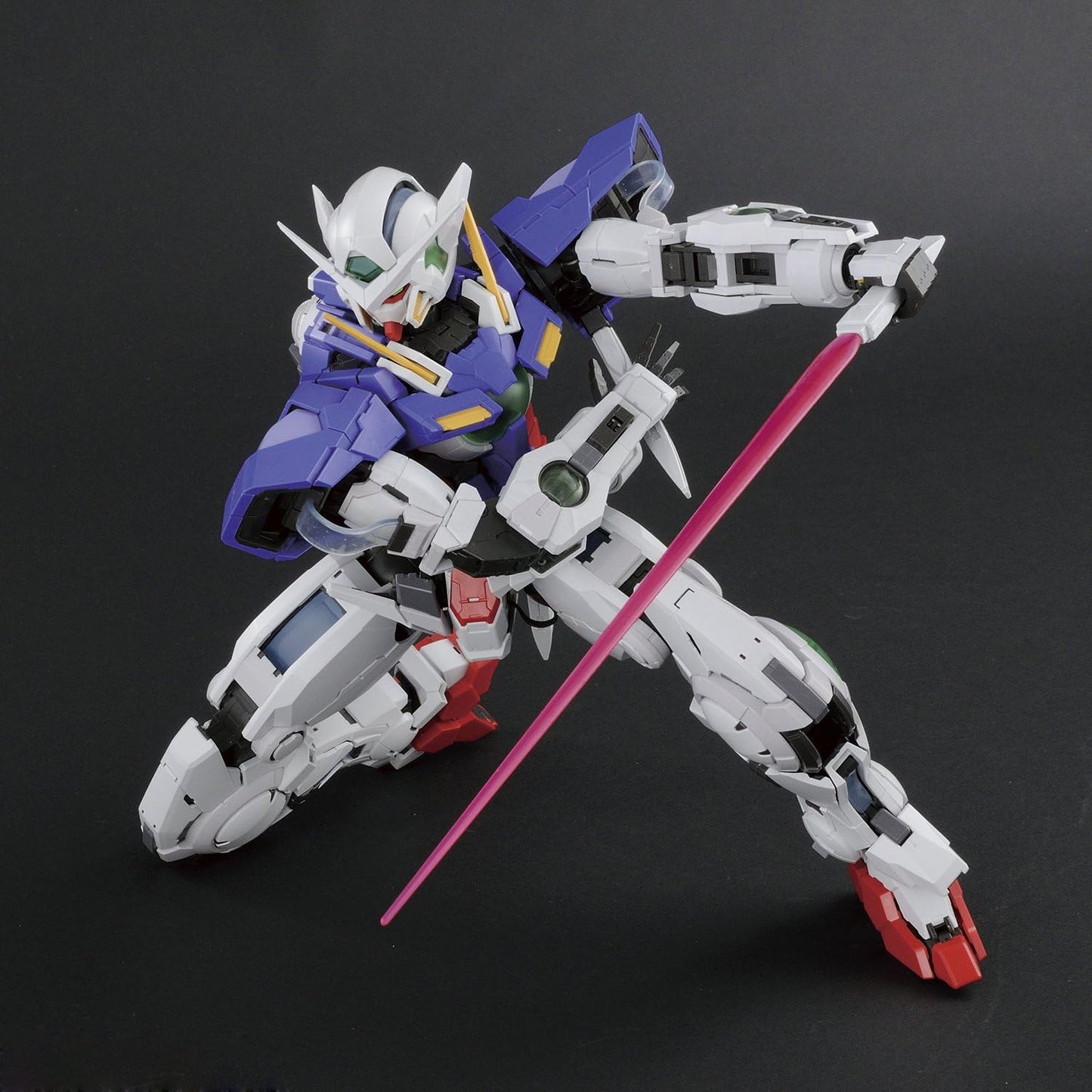 Mobile Suit Gundam 00 10th Anniversary Gundam Exia 1/60 Model Kit - Bandai Spirits - GunPla Perfect Grade PG GN-001