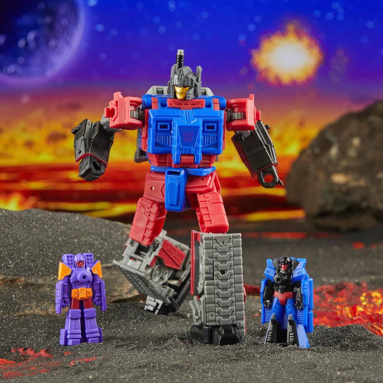 Transformers Deluxe Class G1 Universe Quake Action Figure - Hasbro, Takara Tomy - Legacy United