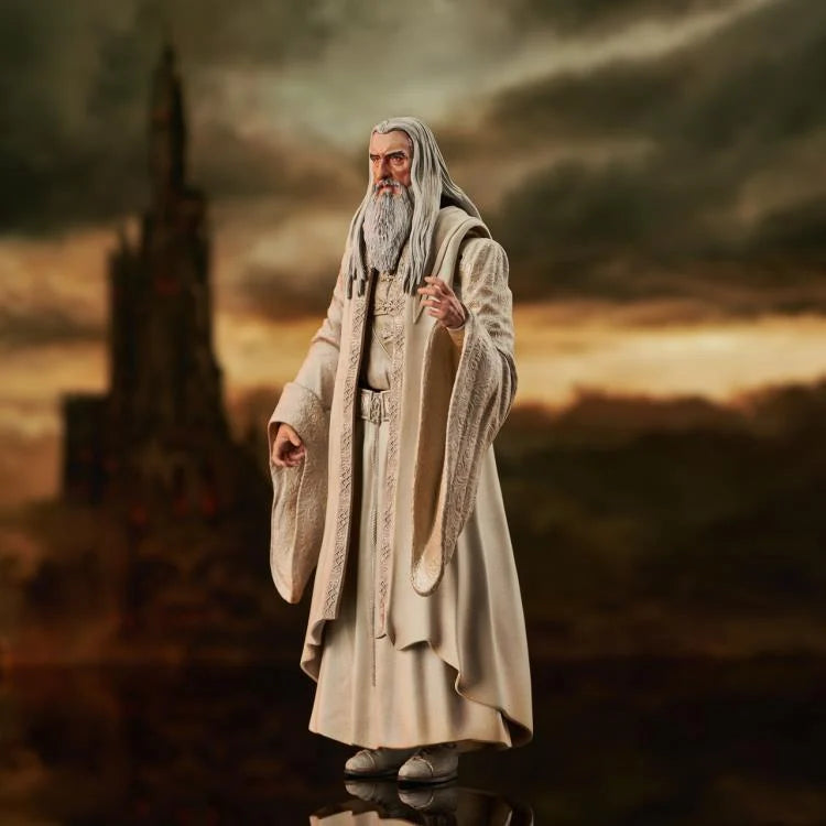 The Lord of The Rings Saruman Deluxe Action Figure - Diamond Select Toys