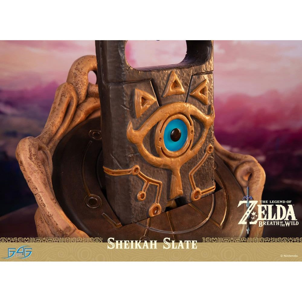The Legend of Zelda: Breath of the Wild Sheikah Slate Statue - First 4 Figures - Numbered Limited Edition