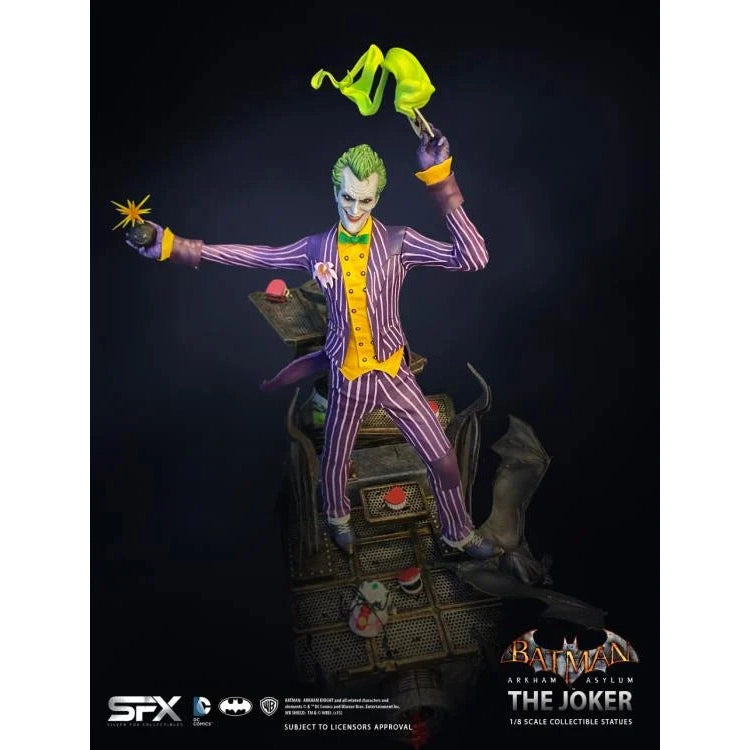 Batman: Arkham Asylum The Joker 1/8 Scale Polystone Statue Figure - Silver Fox Collectibles - Limited Edition of only 500!