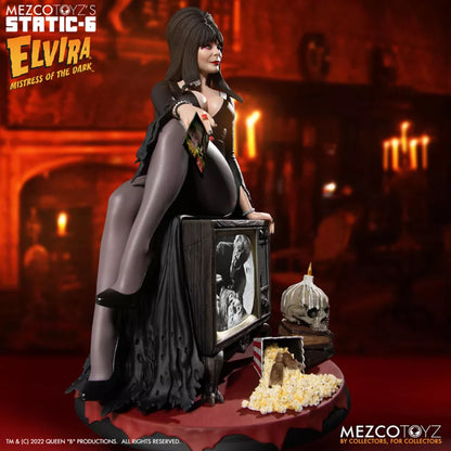 Elvira Mistress Of The Dark - Mezco Toyz Static-6 1:6 Scale Premium Statue