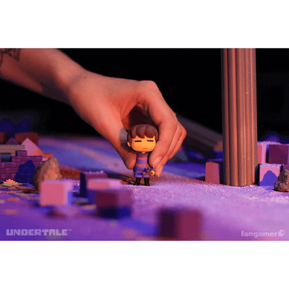 Undertale The Human Figurine - Fangamer, Happy Worker - Little Buddy: Series 1