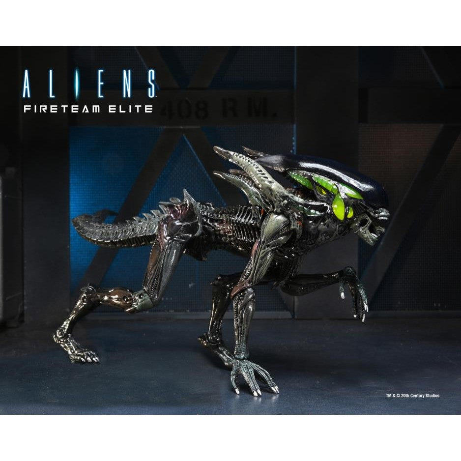 Aliens: Fireteam Elite Spitter Alien Action Figure - NECA