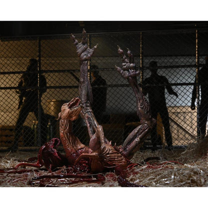 The Thing 1982 Ultimate Dog Creature Set - NECA