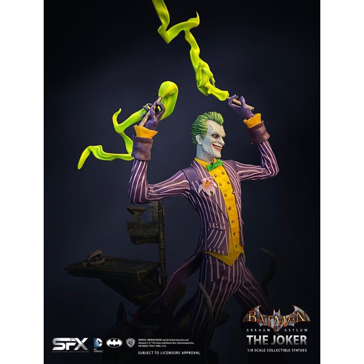 Batman: Arkham Asylum The Joker 1/8 Scale Polystone Statue Figure - Silver Fox Collectibles - Limited Edition of only 500!