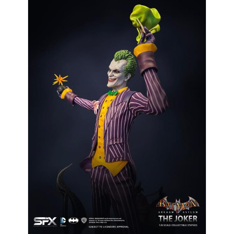 Batman: Arkham Asylum The Joker 1/8 Scale Polystone Statue Figure - Silver Fox Collectibles - Limited Edition of only 500!