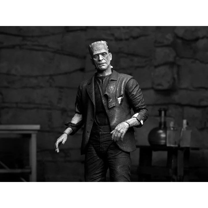 Universal Monsters Bride of Frankenstein Frankenstein's Monster Black & White Ver. Ultimate Action Figure - NECA