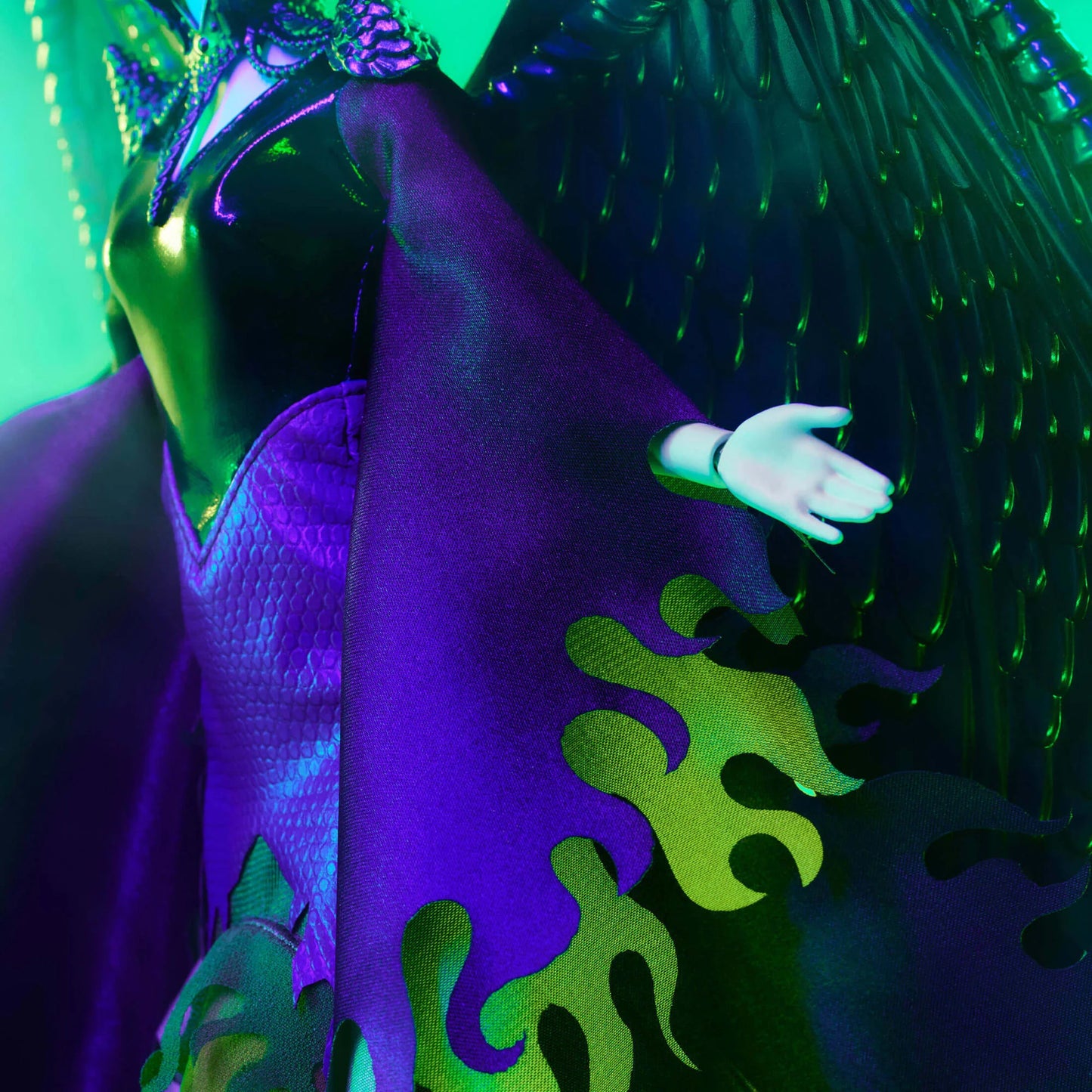 Sleeping Beauty Maleficent Doll - Mattel - Disney Collector Darkness Descends Series