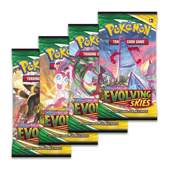 Pokemon TCG Sword & Shield 7 Evolving Skies Build & Battle Box - 1 Evolution Pack & 4 Boosters
