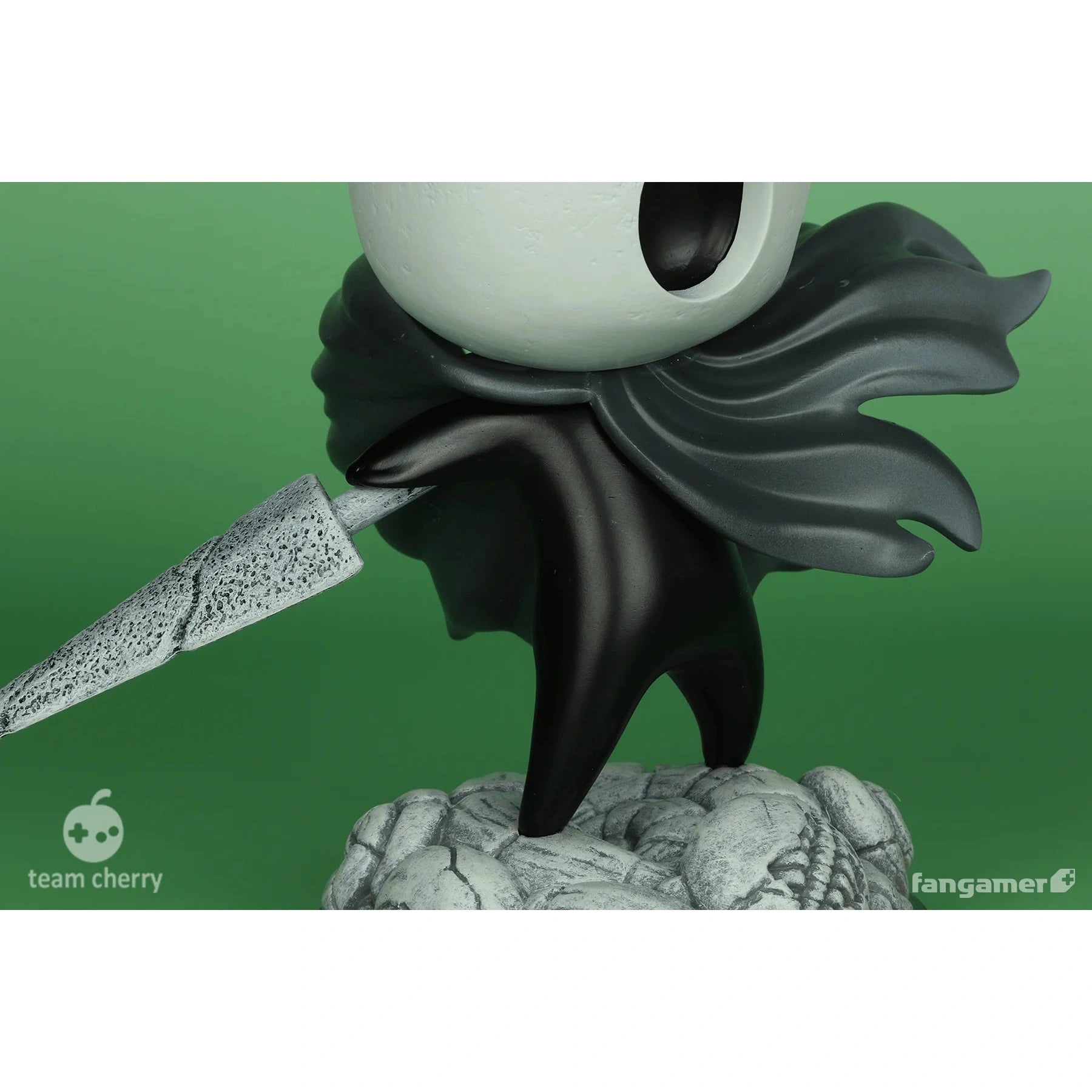 Hollow Knight The Knight Resin Statue - Alex Colvin - Team Cherry, Fangamer