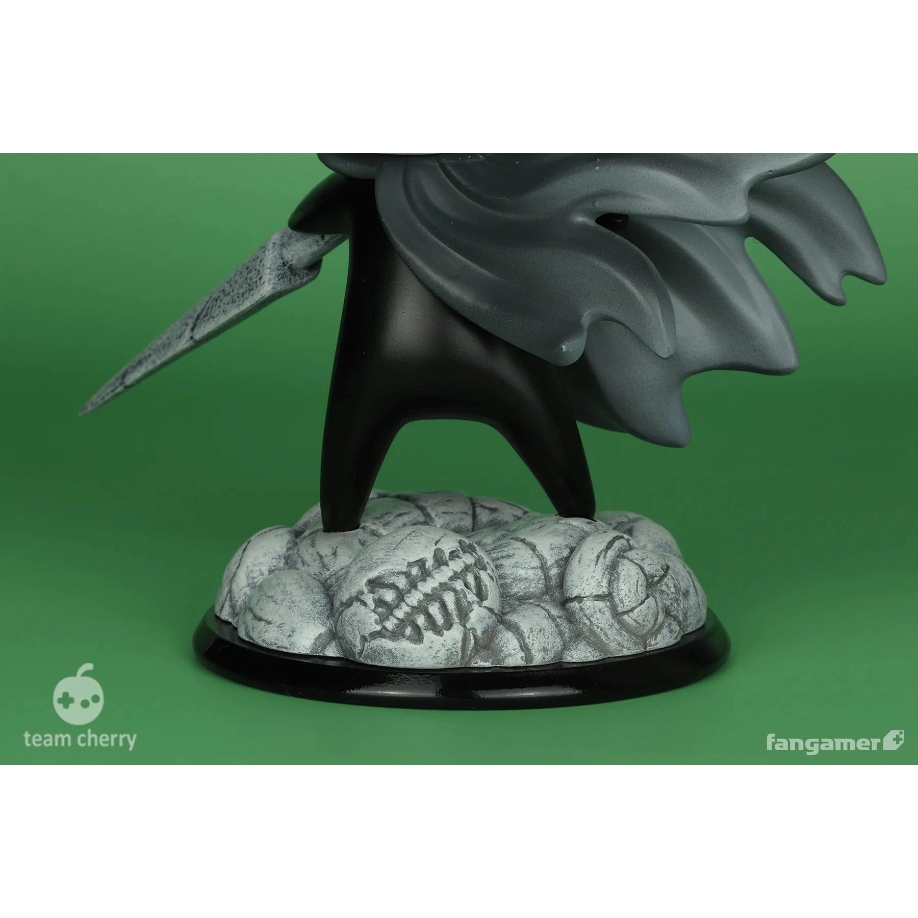 Hollow Knight The Knight Resin Statue - Alex Colvin - Team Cherry, Fangamer