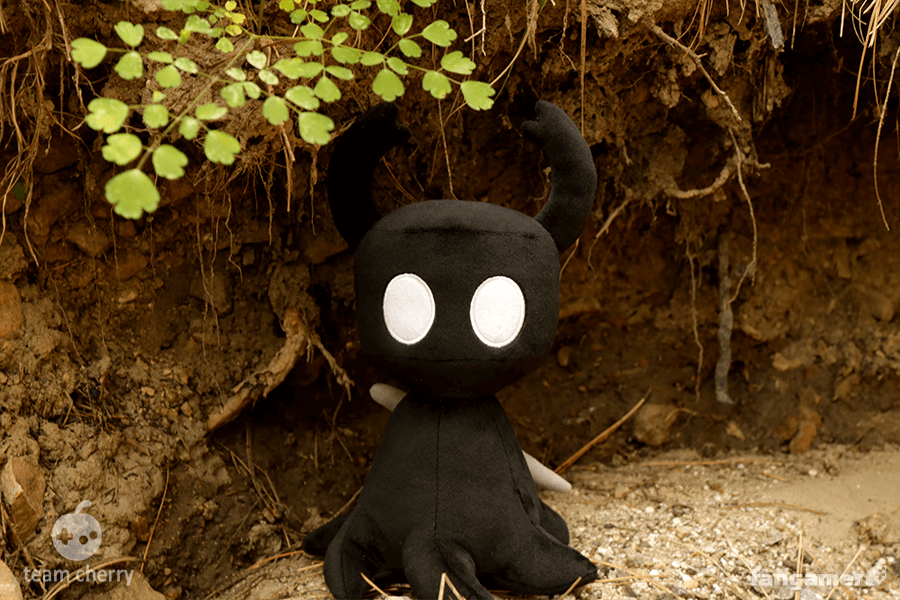 Hollow Knight Shade Musical Plush